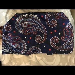 Vera Bradley wipeable tote fireworks paisley